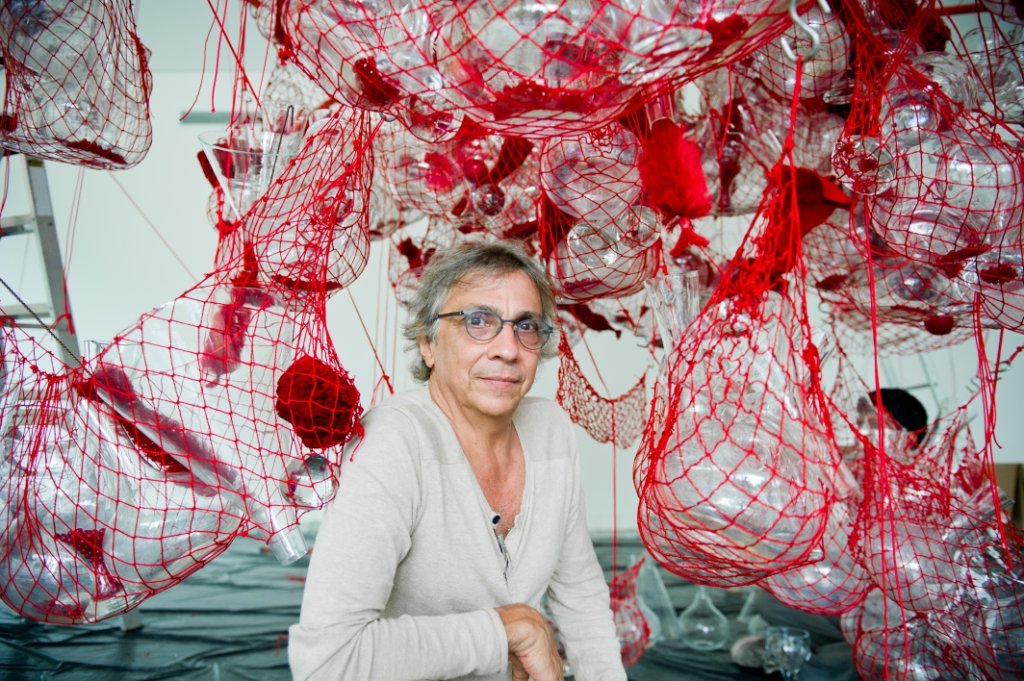 Tunga: Alquimia, Corpo e Mito na Arte Contemporânea Brasileira