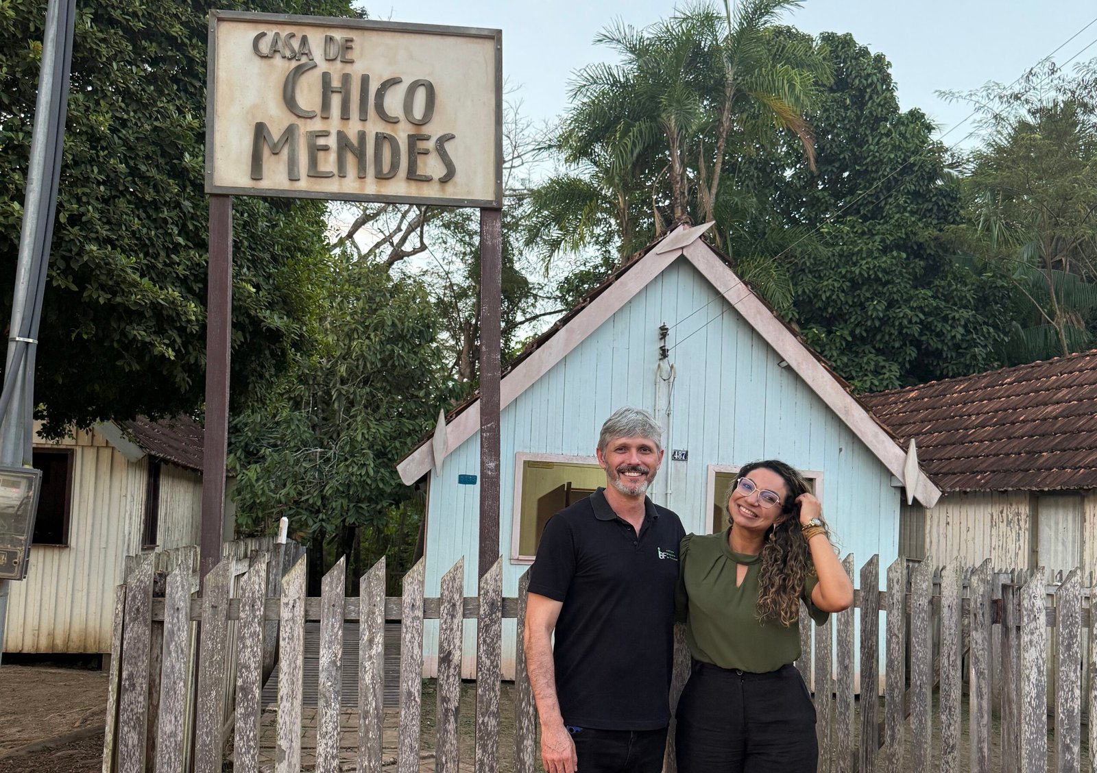 Solano inicia imersão no Acre para escrever O Menino da Seca, primeiro livro de uma saga sobre o sertão e a Amazônia